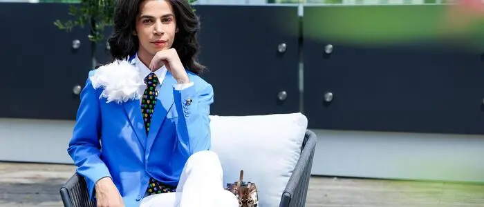 Wenige Wochen nach seinem Aus bei „Germany‘s Next Topmodel“ trafen wir Alexavius auf der Dachterrasse des Styria Media Centers