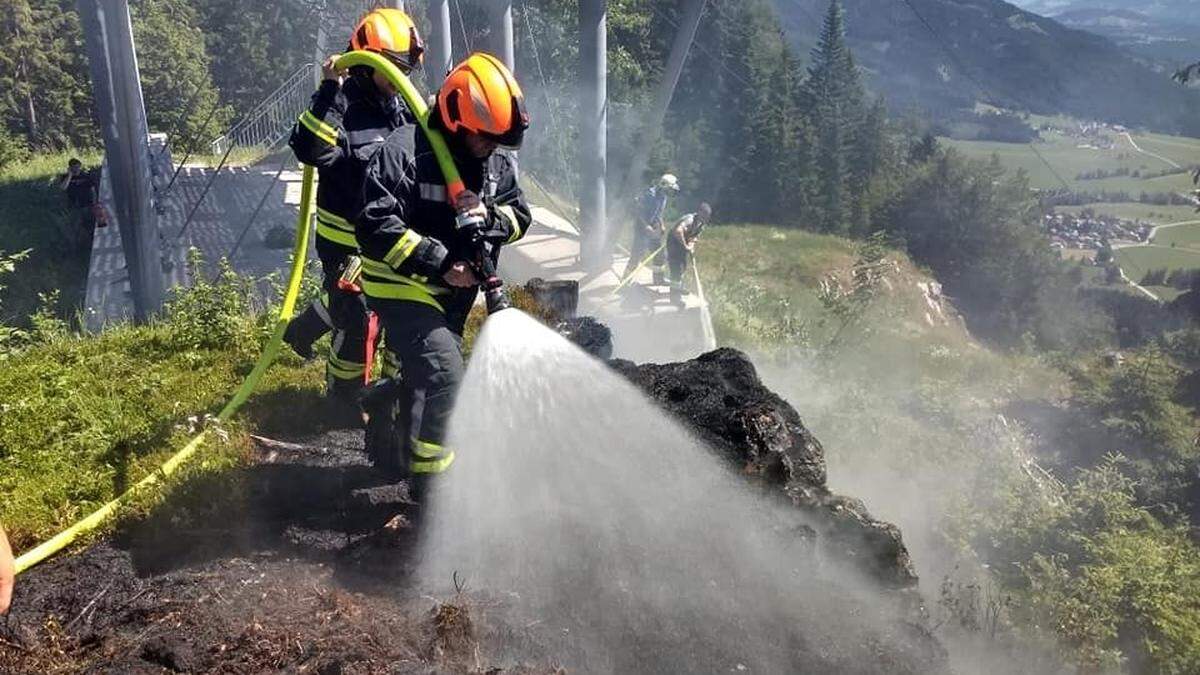 Im Bereich der Mittelstation der Zipline am Stoderzinken war der Brand ausgebrochen