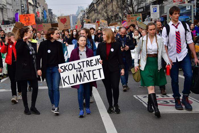 Demo fürs Klima in Belgien, bei der Greta Thunberg mitmarschierte