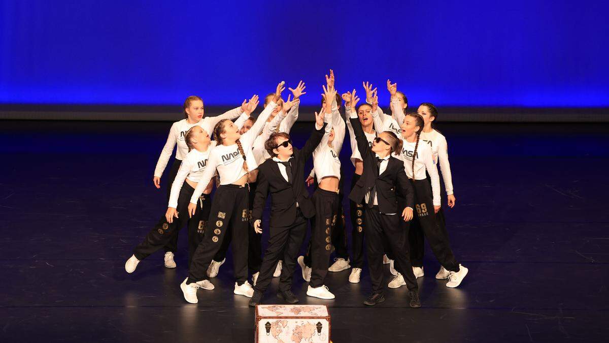 Die Tänzer der Valeina Dance Academy zeigten beim World Contest groß auf