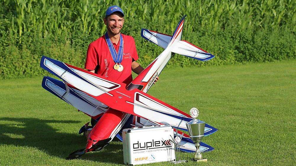 Gernot Bruckmann, Weltmeister im Modellflug