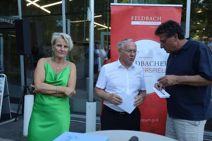 Eröffnet wurden die diesjährigen Feldbacher Sommerspiele von Bürgermeister Josef Ober und Kulturreferent Michael Mehsner