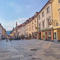 Der vor Jahren um knapp 1,3 Millionen Euro umgestaltete Hohe Platz in Wolfsberg wird gerne als „Betonwüste“ bezeichnet