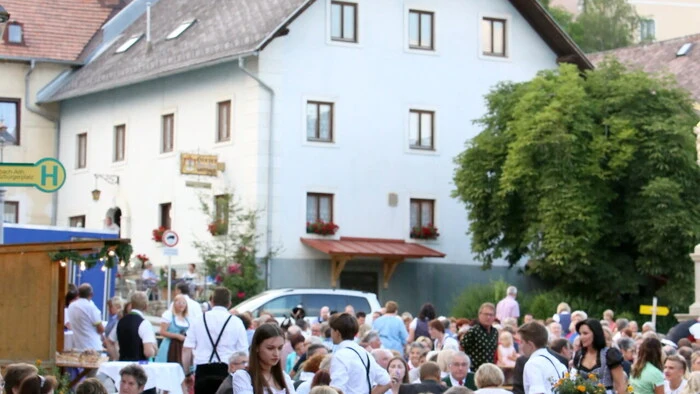 Von einer musikalischen Klangwolke umhüllt war am Freitag die Altstadt von Althofen.