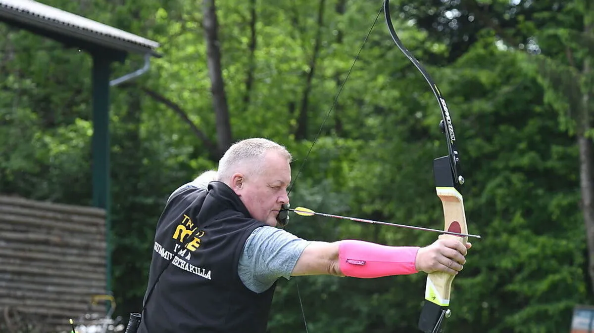 Der Gleisdorfer Vereinsobmann Hannes Resch ist Linksschütze