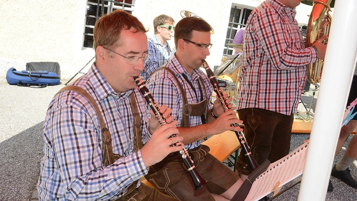 Die Erzbergmusikanten spielen auf