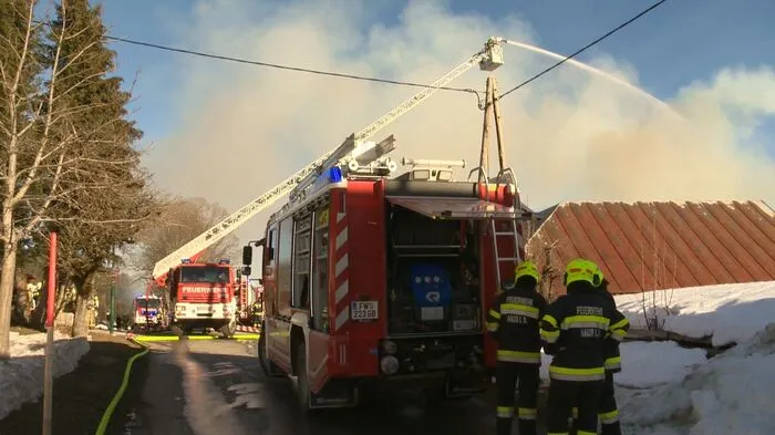 Die Feuerwehren Ramsau am Dachstein, Schladming, Oberhaus und Haus im Ennstal waren im Einsatz