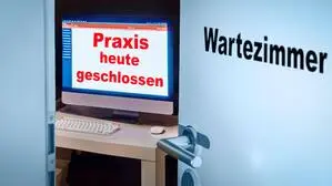 Im Wartezimmer wurde es laut, dann folgte laut Verteidiger die Panikattacke