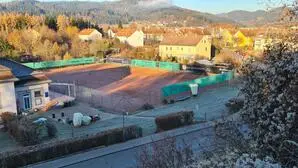 
Neben den Gleisen - in der Nähe der Tennisplätze in Althofen - fand der Überfall statt