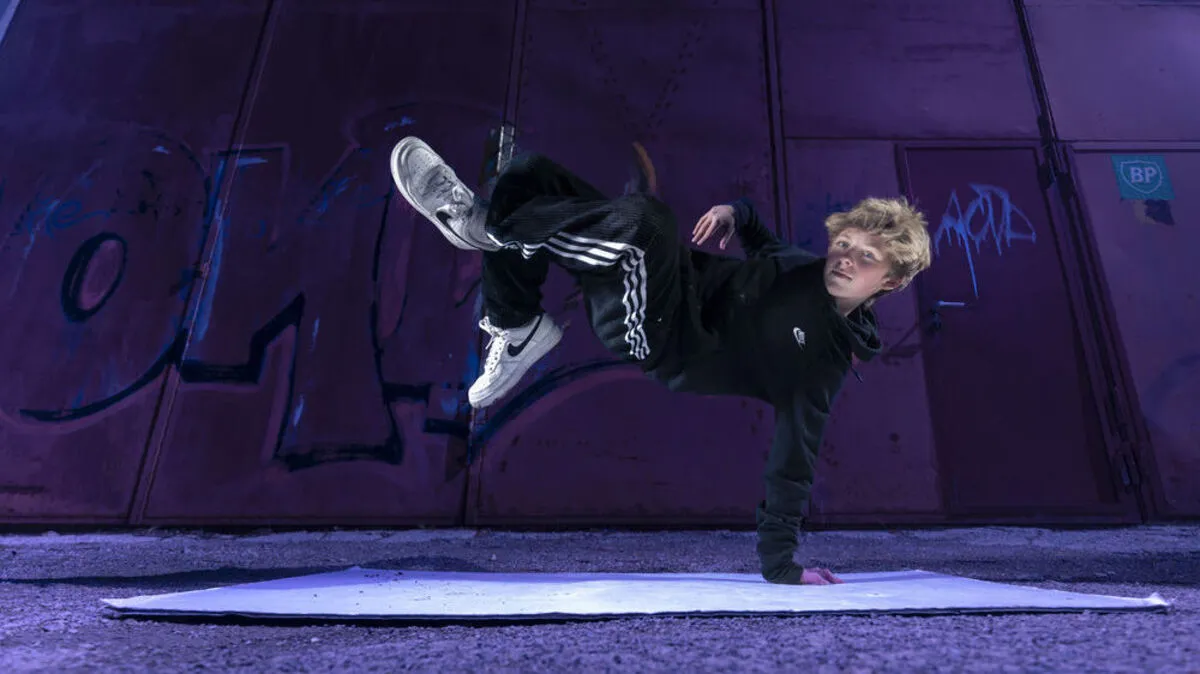 Laurin Walder trat für den Verein Kunsthafen an