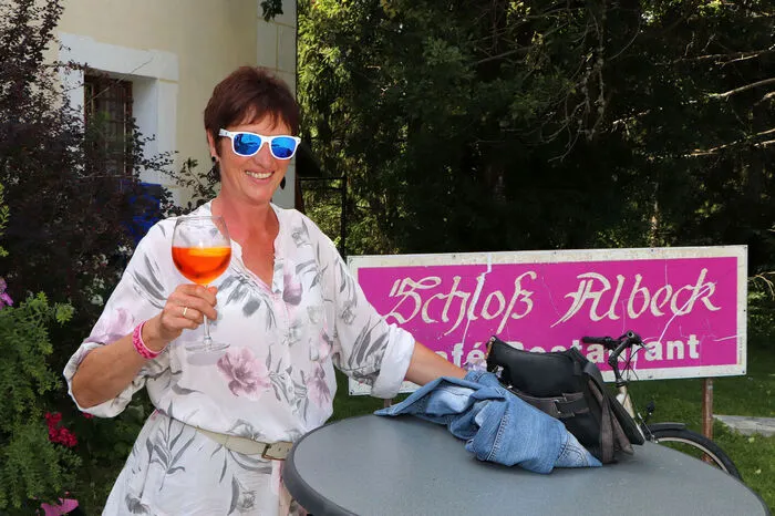 Bitte klicken Sie sich durch die Bilder!