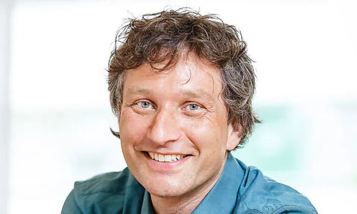 Robert Hoppaus, Leichtigkeits-Coach und Buchautor