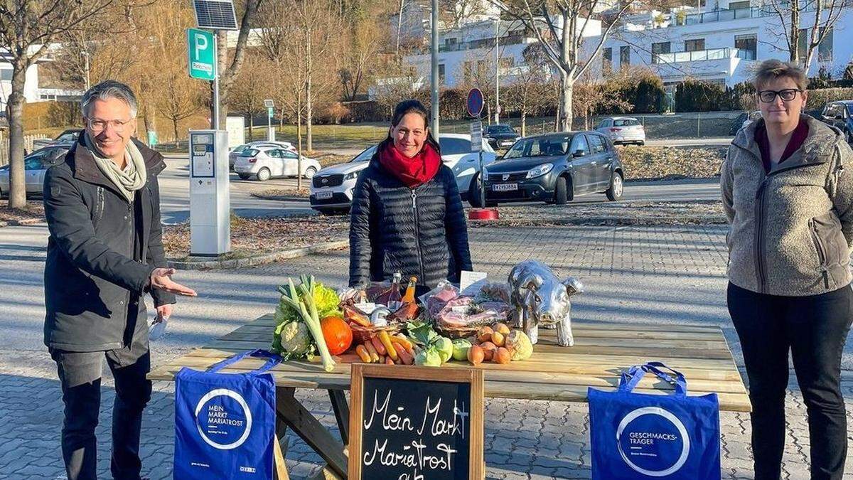 Marktamts-Leiterin Walpurga Rath und Kurt Hohensinner, nun für die Märkte zuständig, freuen sich auf den neuen Bauernmarkt