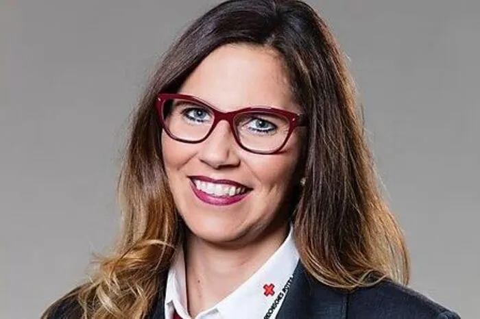 Silke Jungbauer, Rotkreuz-Bezirksgeschäftsführerin, Kapfenberg: "Meine Tätigkeit im Vorjahr anzutreten, war etwas Besonderes. Zum einen, weil ich 2018 als Quereinsteigerin zum Roten Kreuz gekommen war, zum anderen aufgrund der Coronakrise. Wie in dieser seit einem Jahr andauernden Ausnahmesituation alle Mitarbeiter an einem Strang ziehen, macht mich stolz."