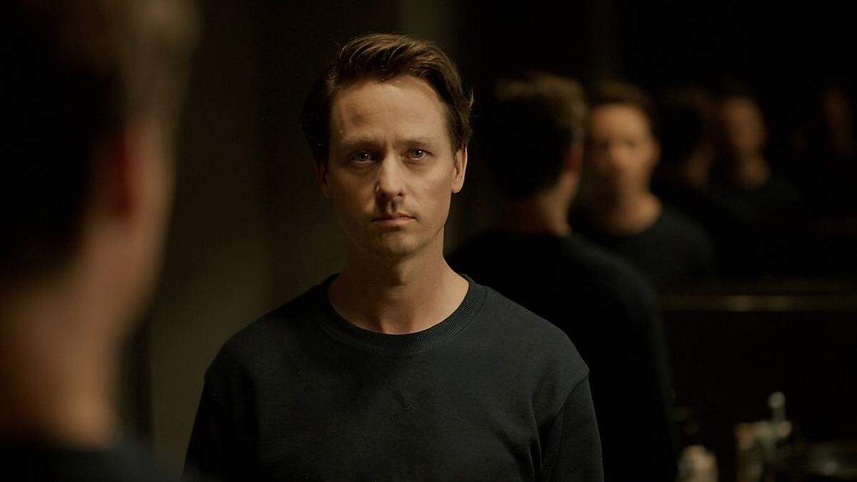 Tom Schilling als Tristan in &quot;Ich und die Anderen&quot;