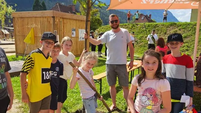 Der diesjährige Spieletag des Kindergemeinderates Eisenerz im Generationenpark wurde zu einem unvergesslichen Fest für alle Beteiligten.