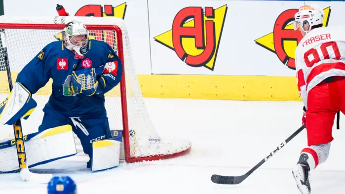 Matt Fraser hatte in Drittel eins die beste KAC-Chance