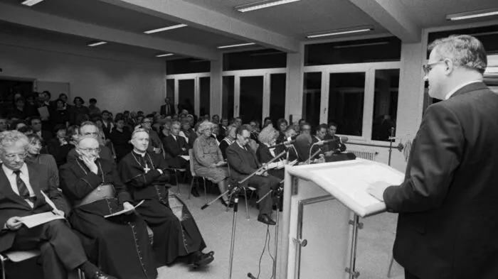 Die steirischen Universitäten waren jahrzehntelang das Arbeitsumfeld von Heinrich Schnuderl: Von 1970 bis 1982 war er Hochschulseelsorger in Leoben und von 1982 bis 1997 in Graz.