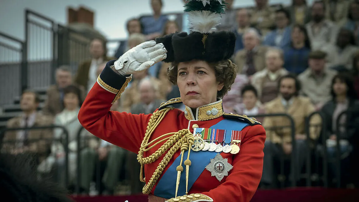 "The Crown", hier Olivia Colman als Queen Elizabeth II., räumte bei den Emmys ordentlich ab