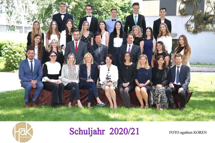 5IT (HAK Voitsberg): Nico Röggla, Florian Marhold, Tobias Haas, Lukas Fürstaller, Sophie Hochstrasser, Alina Riemer, Melissa Peer, Nina Perschler, Cornelia Dokter,Leonie Pabst, Elisa Pongritz, Daniel Turk, Christoph Klug,Jan-Pieter Scheer, Tobias Tappauf, Christoph Kiedl, Sandro Maier, Justin Schrapf