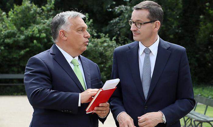 Viktor Orbán, hier mit dem polnischen Premier Mateusz Morawiecki, ist der starke Mann der Visegrád-Vier