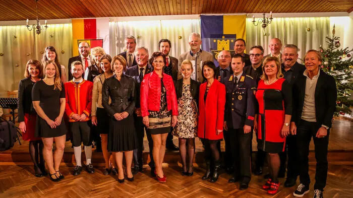 Zum Neujahrsempfang geladen waren sämtliche Vereine der Gemeinde und zahlreiche Ehrengäste.