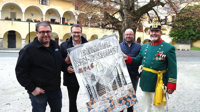 Michael Printschler, Josef Pleikner, Hermann Regger und Hubert Franz im Stiftshof Millstatt
