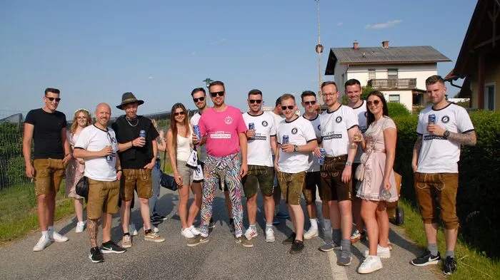 Der Besucherandrang waren enorm – 3000 Gäste pilgerten am Pfingstsonntag auf den Prebensdorfberg in der Gemeinde Ilztal.