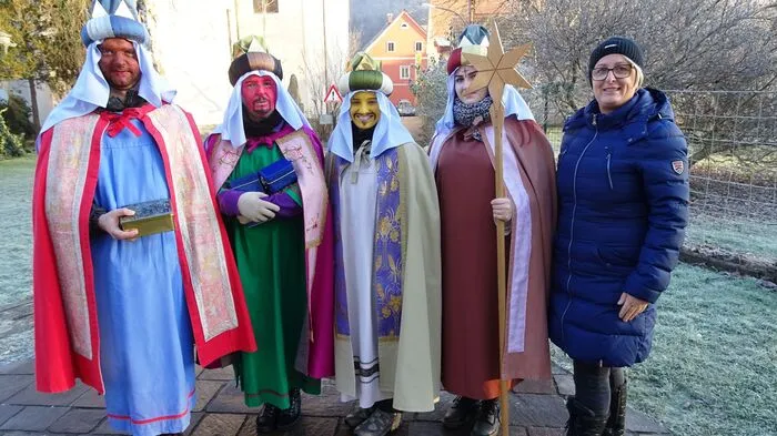 Seit zehn Jahren macht der Chor Arkadia bei der Sternsingeraktion mit. Dieses Jahr waren sie in Arnfels und Buchegg.
