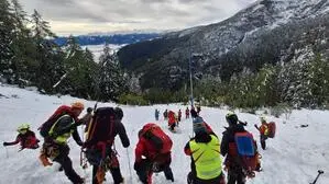 Bergrettung Bohinj sucht nach den Verschütten | Suchaktion der Bergrettung Bohinj nach den Verschütten