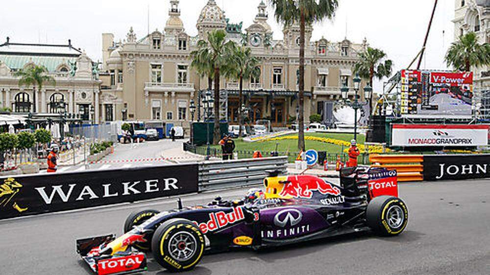 Daniel Ricciardo auf der Rennstrecke in Monaco