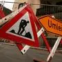 Baustelle mit Schildern