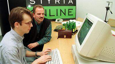 Herbert Prohaska 1997 beim Live-Chat in der Online-Redaktion