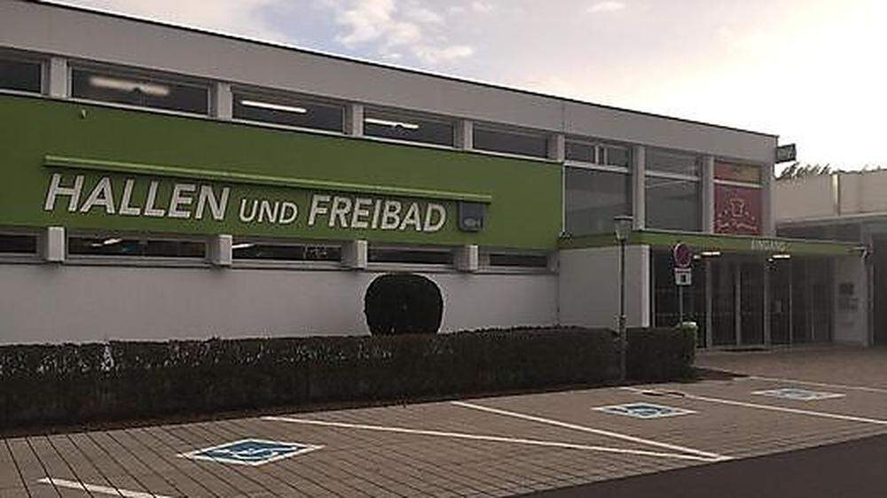 Am Nationalfeiertag wurde in das Hallenbad Feldbach eingebrochen. Die Polizei konnte nun die Täter ausforschen.