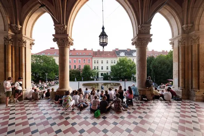 ... das Slam Kollektiv Graz feierte seinen fünften Geburtstag mit einem Poetry Slam bei freiem Eintritt ...