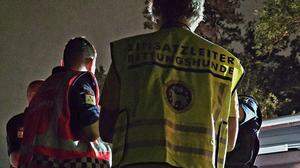 56 Hundeführer von der Rettungshunde Niederösterreich waren beim Einsatz mit dabei - und zahlreiche weitere Helfer