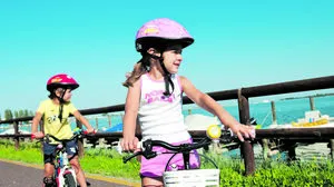 Es gibt wunderschöne Radwege, die nach Grado führen. Rund um die Halb- insel warten zudem tolle Bikestrecken, die auch für Kinder geeignet sind