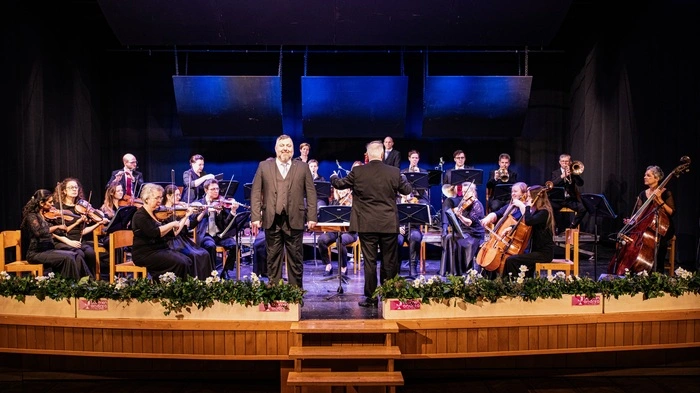 Gemeinsam ist den Clubs nach ihren ethischen Grundsätzen der karitative Charakter des Helfens und Unterstützens bedürftiger Menschen, der Erlös aus dem Konzert in Friedberg dient der Kirchenrenovierung.
