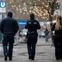 Polizeibeamte patrouillieren am Berliner Kurfürstendamm