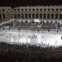 Über 14.000 Zuschauer drängten sich bei den ersten beiden Eishockey-Partien in das römische Amphitheater von Pula