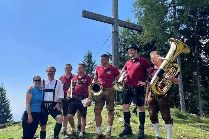 Rund 1000 Besucherinnen und Besucher folgten der Einladung, darunter auch Landeshauptmann Christopher Drexler.