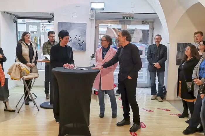 Anne Grassl gewährte in dieser Ausstellung einen Einblick in ihre künstlerische Arbeiten.