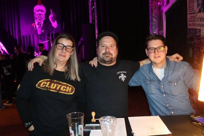 Das Organisationsteam mit David Schwarz (Mitte) und Barbara Mohl freute sich über die gelungene Veranstaltung anlässlich 15 Jahre JUZ am Skaterpark Wolfsberg.
