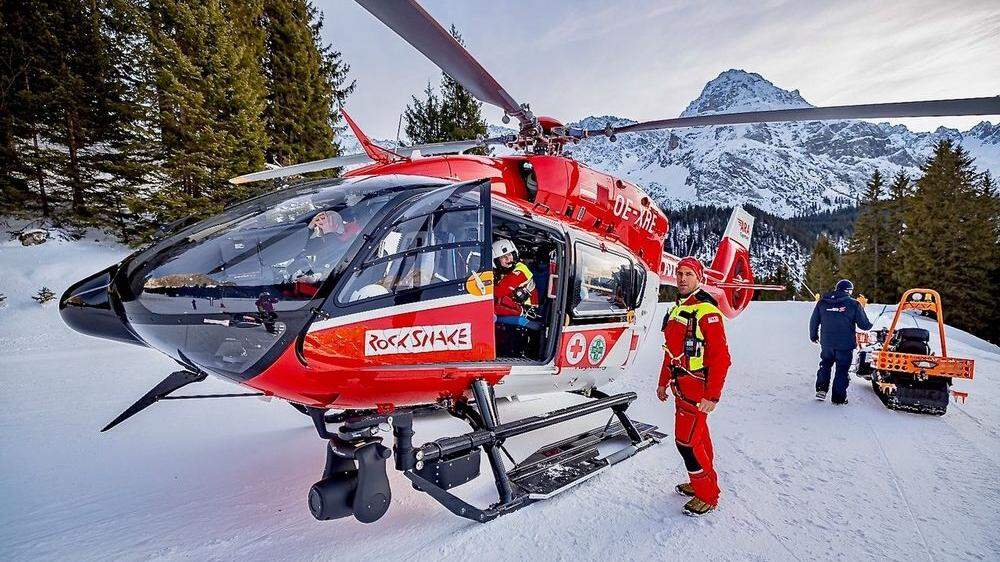 Im kommenden Winter werden Wintersportler am Nassfeld notfallmedizinisch wieder optimal versorgt sein. Der &quot;ARA-3&quot; fliegt ab 18. Dezember im größten Kärntner Schigebiet