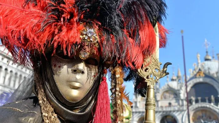 Die italienische Stadt Venedig ist am Höhepunkt ihres alljährlichen Faschingstreibens. Bis 17. Februar wird ...