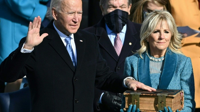 Vor einem Jahr ist Joe Biden zum Nachfolger Donald Trumps angelobt worden. Eine Bilanz in Bildern.