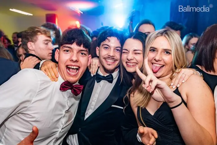 Klicken Sie sich durch die weiteren Fotos!