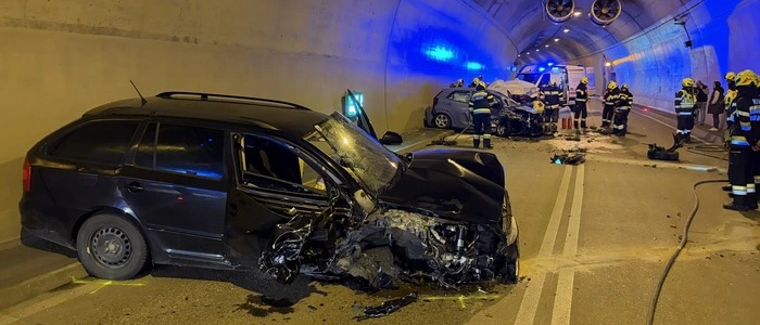 Im Himmelreichtunnel kam es zur Frontalkollission