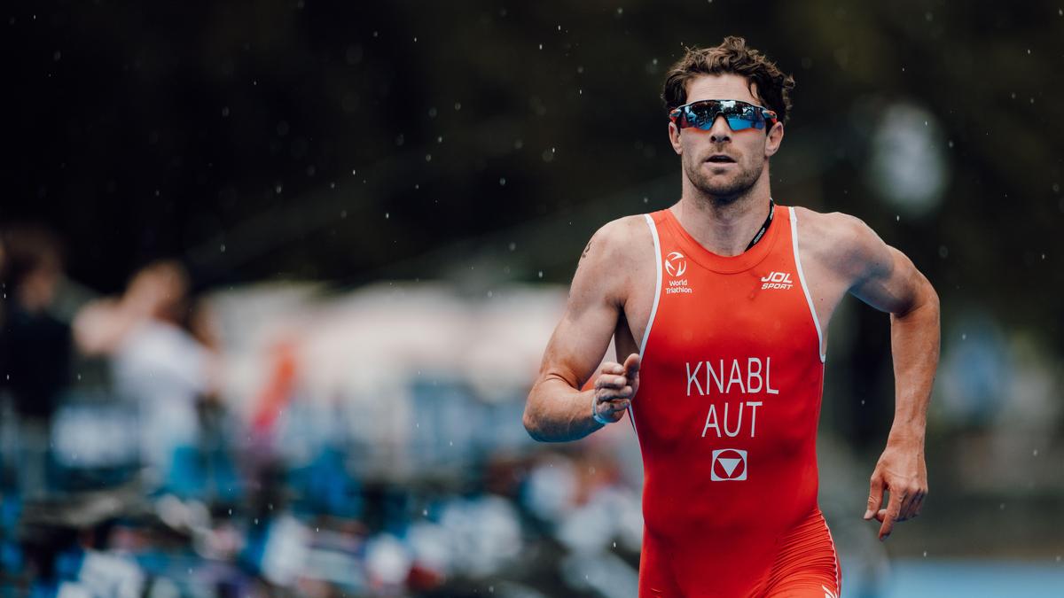 Triathlet Alois „Luis“ Knabl ist ob der Verschiebung des Triathlons um vier Uhr früh sauer