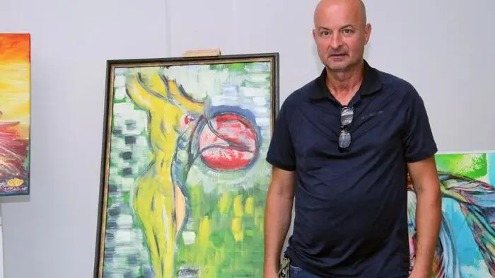 Noch bis Ende Juli zeigt die Galerie Mikizzaner am Hubert Kravcarplatz 1 in Voitsberg Werke von neun Künstlern (Arthena Maxx, DieMaxxo,  Gerald Mandl, Maria Trattner, Margot Holzapfel,  Pink ART Ela Reitinger,  Heidrun Kirzenberger, Johnny Fortmüller, Manuela Eibinger).
